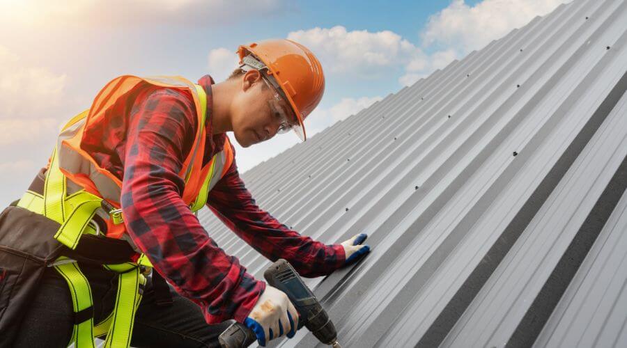 Professional Emergency Roof Repairs services in Bridgeview, IL